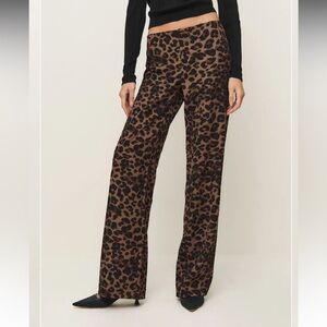 Reformation Vida Low Rise Pant - Size 0